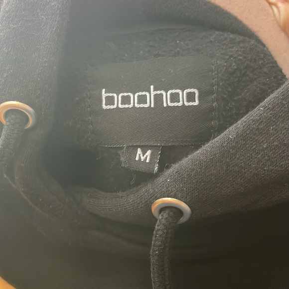 Boohoo Black and White Hoodie - Picture 3 of 4